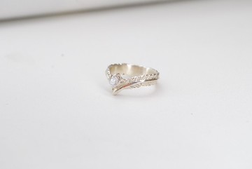 水川 /手作銀飾/戒指/白單羽