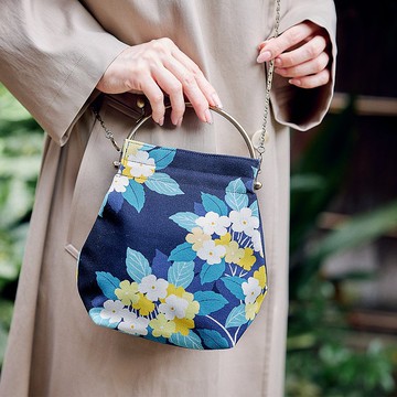 Benry 口金包 鈴蘭 附鏈條・合成皮革背帶 【日本製】