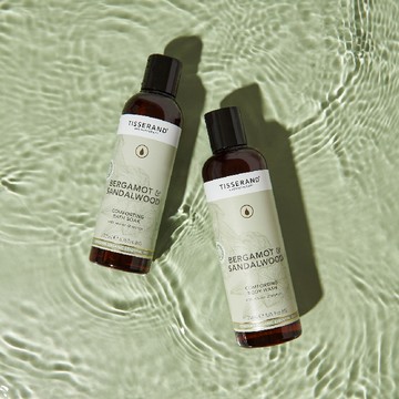 【佛手柑與檀香木精油洗沐雙件套組】沐浴膠250ml+泡泡浴200ml Bergamot & Sandalwood Comforting Body Wash