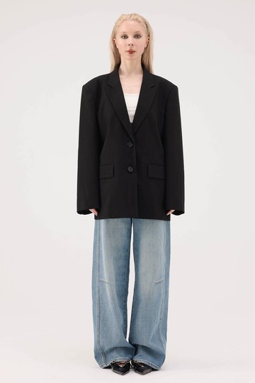 Oversized 中性劍領西裝外套 - 黑