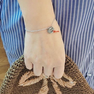 【焦糖小姐 Ms caramelo】I wish 許願 字母 紅繩手鍊 (K白款)