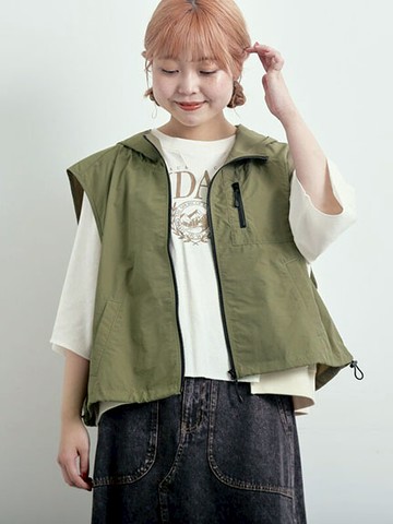 休閒風尼龍連帽拉鍊背心(0F000866810) - Samansa Mos2