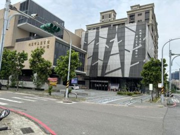 近六股埤塘生態公園中興路旁都計內美農地｜桃園市蘆竹區上興段