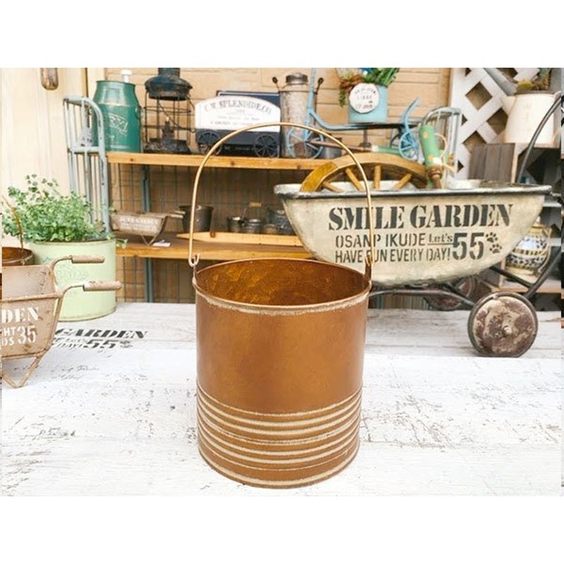 アンティークゴールド ブリキバケツbrz L ガーデン ガーデニング 雑貨 ナチュラル インテリア おしゃれ かわいい プランター 鉢 寄せ植え 通販 Lineポイント最大0 5 Get Lineショッピング