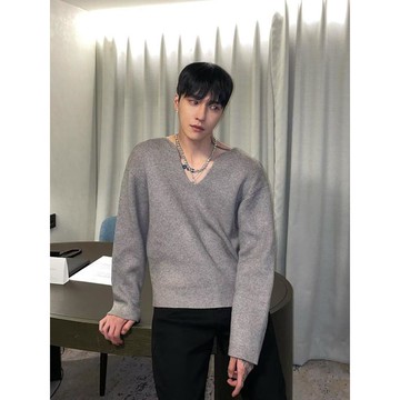 復古灰色V領寬鬆毛衣 冬慵懶通勤簡約百搭軟糯針織上衣