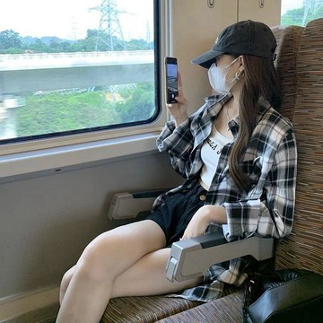 【台灣出貨】格子百搭美式襯衫 復古慵懶休閒 新款襯衣 寬鬆防曬長袖上衣 情侶外套 shirt 上衣