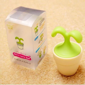 隔日到貨⚡小樹苗迷你按摩器 滾珠按摩器 冰敷按摩器 眼部按摩 可愛小豆芽 辦公桌 舒壓 解壓 療癒系 隨身攜帶 小禮物