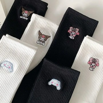 D115小狗刺繡襪子女 白色學生日常穿搭中筒襪