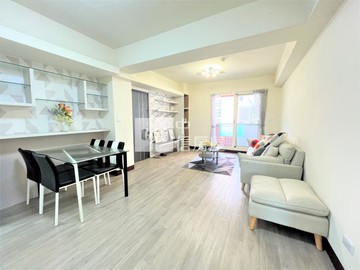 樹孝商圈-梅園華廈三房車位｜台中市太平區育英街