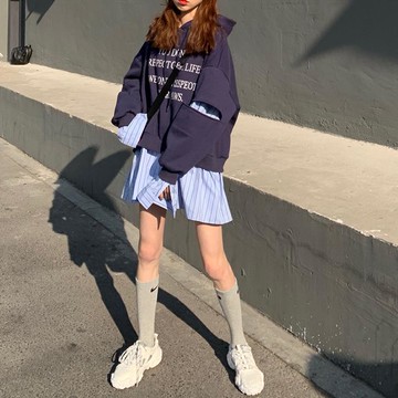 chic字母印花寬松長袖衛衣外套中長款帽衫上衣女1入