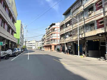 金潭國小車庫透天｜高雄市林園區鳳林路三段