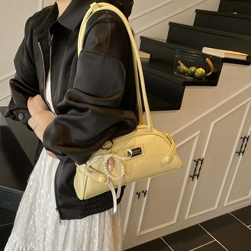 『百貨屋二號』時尚百搭腋下小包包女2025新款絲巾蝴蝶結法棍包春季高級感單肩包