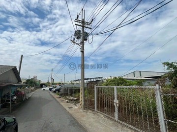 仁武區航太園區旁臨路大面寬農地_近國10｜高雄市仁武區仁龍段