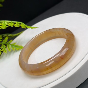 蜂蜜水 龍紋瑪瑙手鐲 59MM 冰潤起光飄花玉髓手環 調和平衡氣場