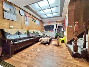 龍潭#霧影城旁活巷透天 專任｜桃園市龍潭區民豐一街