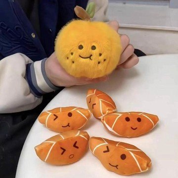 平價好物✨限時免運 解壓砂糖橘子仿真掛件毛絨公仔剝皮脫單網紅玩具玩偶禮物鑰匙扣 回購率高 高評價推薦