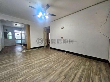 三塊厝車站低總價3房★等你來翻新｜高雄市三民區更新街