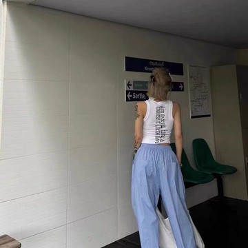 7735 人次標註收藏🎗️【小麥芽】2026夏季新款修身百搭後背字母辣妹印花背心吊帶女潮UZQP