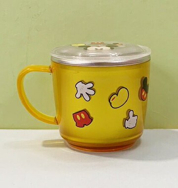 【震撼精品百貨】Micky Mouse 米奇/米妮  迪士尼兒童不銹鋼單耳把杯附蓋-黃米奇#05242 震撼日式精品百貨