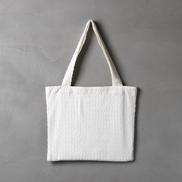 寶特瓶回收再製壓褶包-肩背款-率性V褶