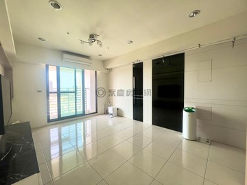 鄰美術館中都|邊間次高景觀亮三房平車輕軌宅｜高雄市鼓山區翠華路