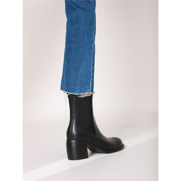 馬丁靴女款2023新款秋冬季百搭網紅爆款切爾西真皮黑色高跟短靴子