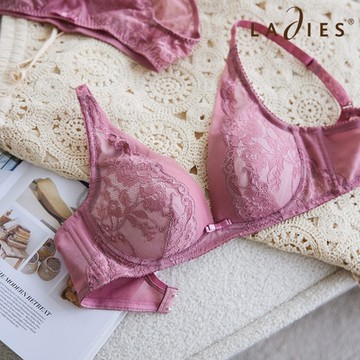 蕾黛絲-透。輕涼無鋼圈真水 B-D罩杯內衣 紅絲絨蛋糕粉
