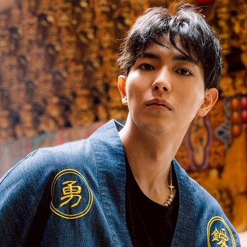 EDWIN｜白沙屯｜男裝｜白沙屯媽祖香燈腳牛仔半纏