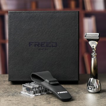 【FREED】一週年限量紀念款 宇宙探索系列 尊爵四件組刮鬍刀禮盒 哈德斯