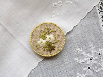 手刺繡花別針/小幸運系列