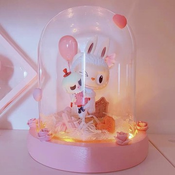 特labubu七夕甜蜜吊卡手辦場景展示盒玻琍罩防塵罩收納盒柜