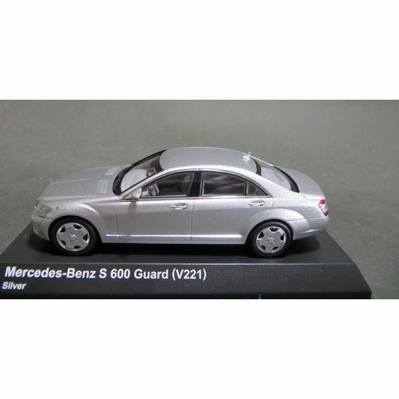 1/43 メルセデス ベンツ V221 Sクラス S600L ホワイト W221