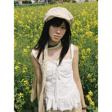 白色蕾絲吊帶女夏季穿搭綁帶花邊背心修身顯瘦設計感辣妹無袖上衣