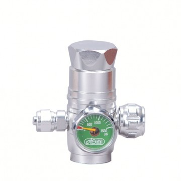 P老闆水族~ISTA 伊士達 CO2直立式減壓調節器 (刺針型) 微調閥 I-649