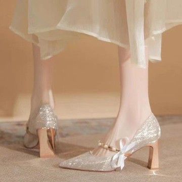 不累腳粗跟高跟鞋主婚紗婚鞋女秀禾法式細閃閃水晶伴娘新娘鞋兩穿