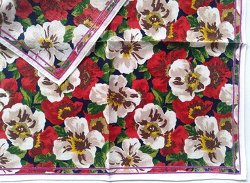 Givenchy 古董手帕 花卉圖案口袋巾 18.5 x 18.5 英吋