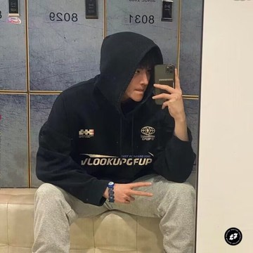 黑色衛衣男春秋款oversize男款美式vibe中山秋季上衣男生連帽外套連帽衛衣男大尺碼衛衣外套男生秋冬衛衣外套男帽t男