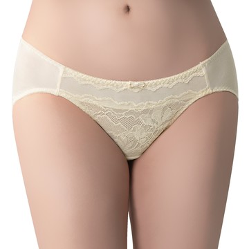 【思薇爾】冰雪女王系列M-XL蕾絲低腰三角內褲(清透黃)