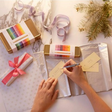 【卡達 CARAN D'AHE】 彩虹色調原子筆 新年特別版【墊腳石】