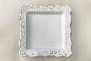 【100 Life Japan Can Do】經典蕾絲浮雕方盤(白)