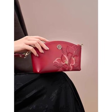 精致實用禮物送媽媽婆婆送長輩手拿手抓包斜跨包真皮刺繡女單肩包