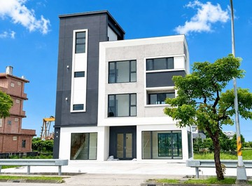 獨家✨【親水公園｜大路邊全新電梯農舍】✨｜宜蘭縣五結鄉親河路二段