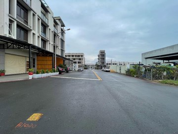 小港臨路透天｜高雄市小港區高坪三十七路