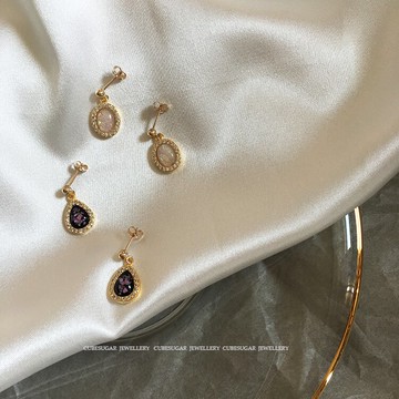 復古范。 美國14k包金 高保色 人工幻彩歐泊鑲嵌  洋氣耳勾/耳釘1入