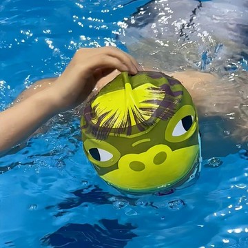 嚴選好物🌈【河童泳帽】新款成人搞笑頭套夏季游泳裝備高彈不勒護耳整蠱防水