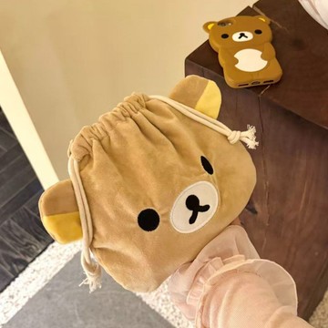 輕松熊收納包 日系可愛輕松熊束口袋可愛收納包大容量化妝包拍立得收納包毛絨包