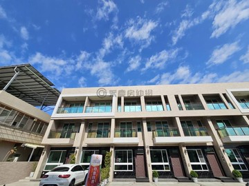 大寮大發｜全新未住四套房社區型車墅｜高雄市大寮區華中南路
