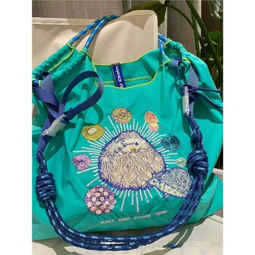 帆布尼龍包女2024手提購物袋斜挎女大容量高圓圓同款ball chain包