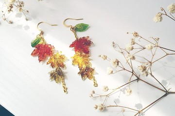 午夜的森林。秋風與晨光交錯耳墜