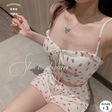 日系可愛少女蘿莉草莓吊帶睡衣女夏季純欲風木耳邊家居服套裝ins